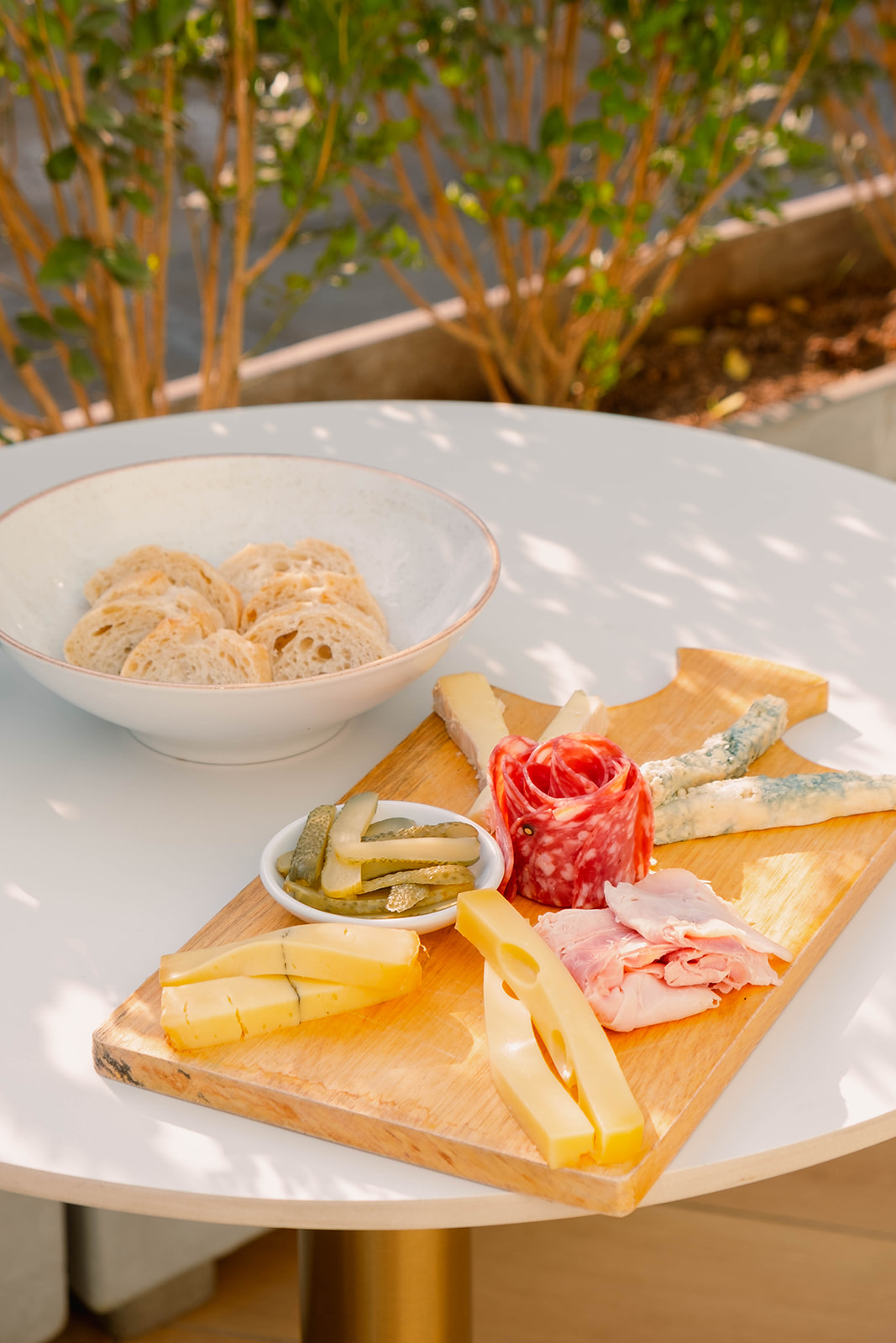 Planche mixte : fromages français & charcuterie