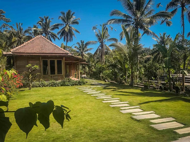 4 CHAMBRES Villa en Bois de Teck à Ubud (VLUBD003A)